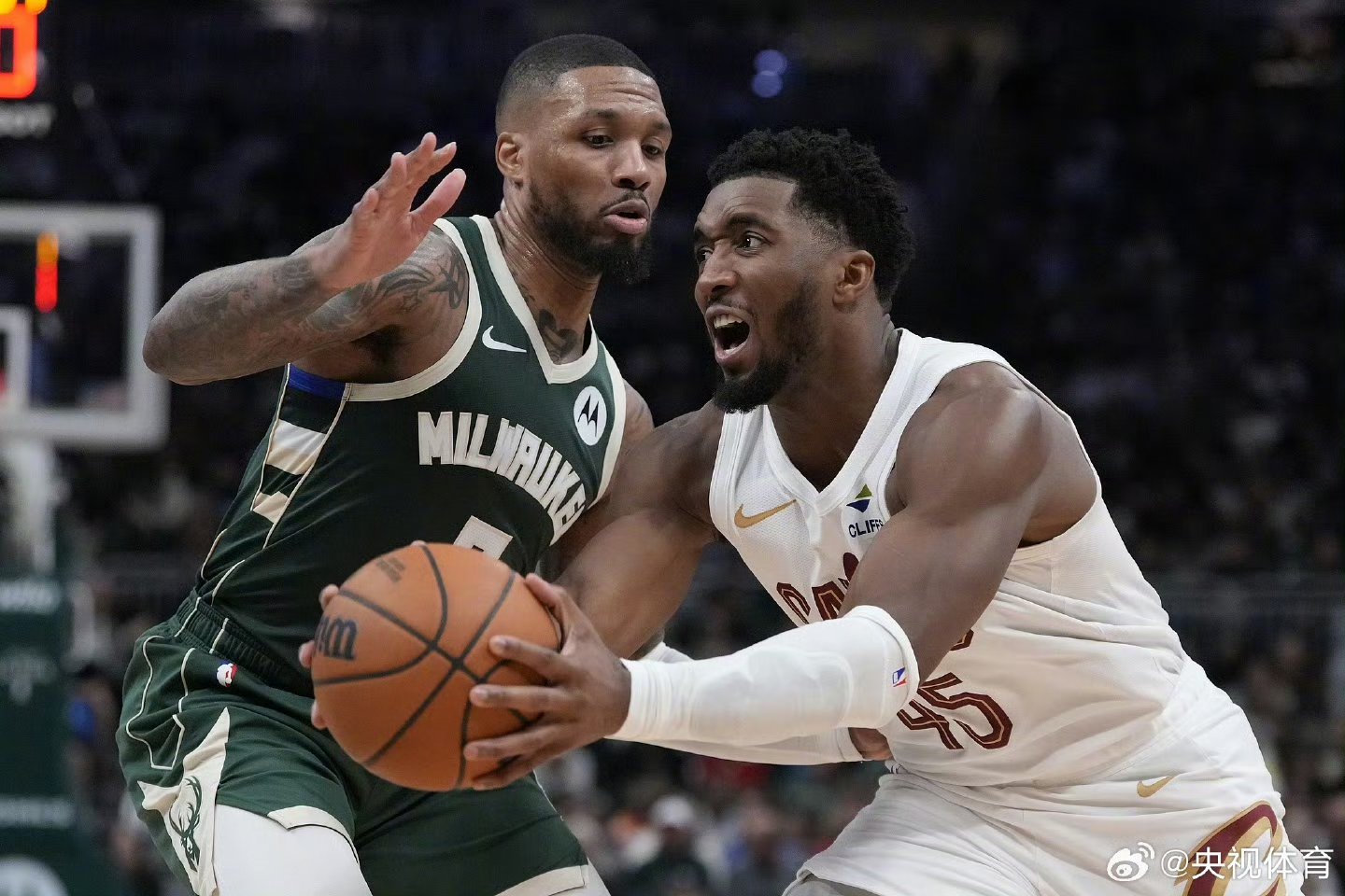 APP官方下载-沃尔罚球绝杀雄鹿，活塞取得两连胜的简单介绍